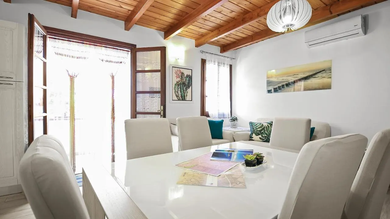 Sardinianworld - Casa S'Architteddu Lägenhet Putzu Idu